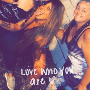 Meet your Posher, Robin